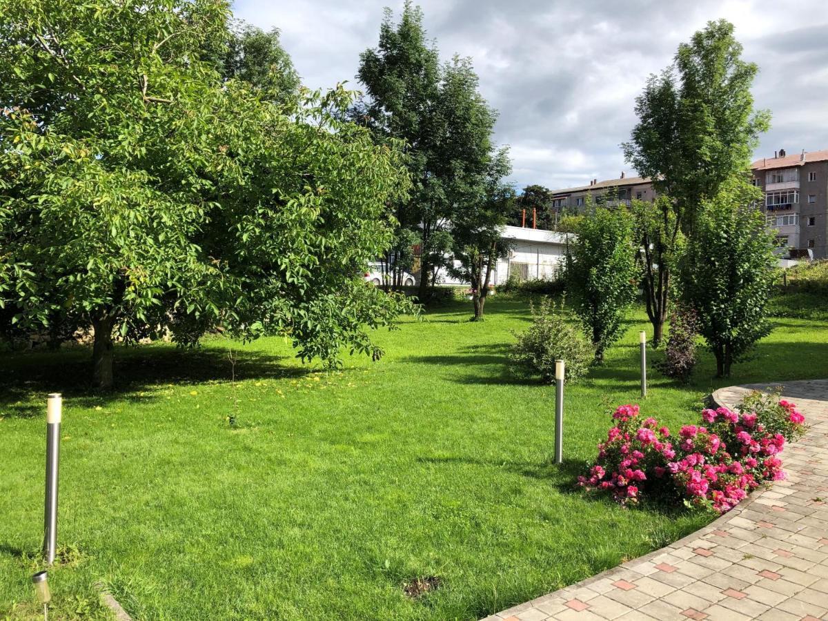 Villa Coca Kimpulung Mołdawski Zewnętrze zdjęcie